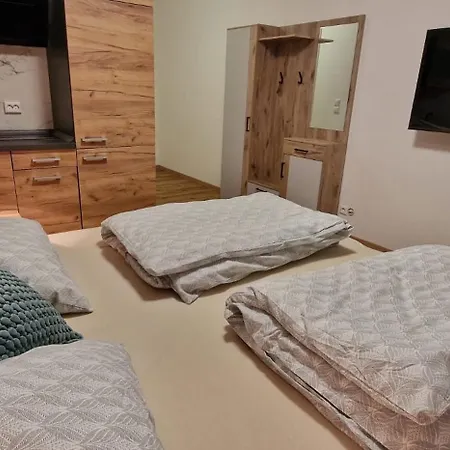 Zafibo Gaestehaus Apartman *